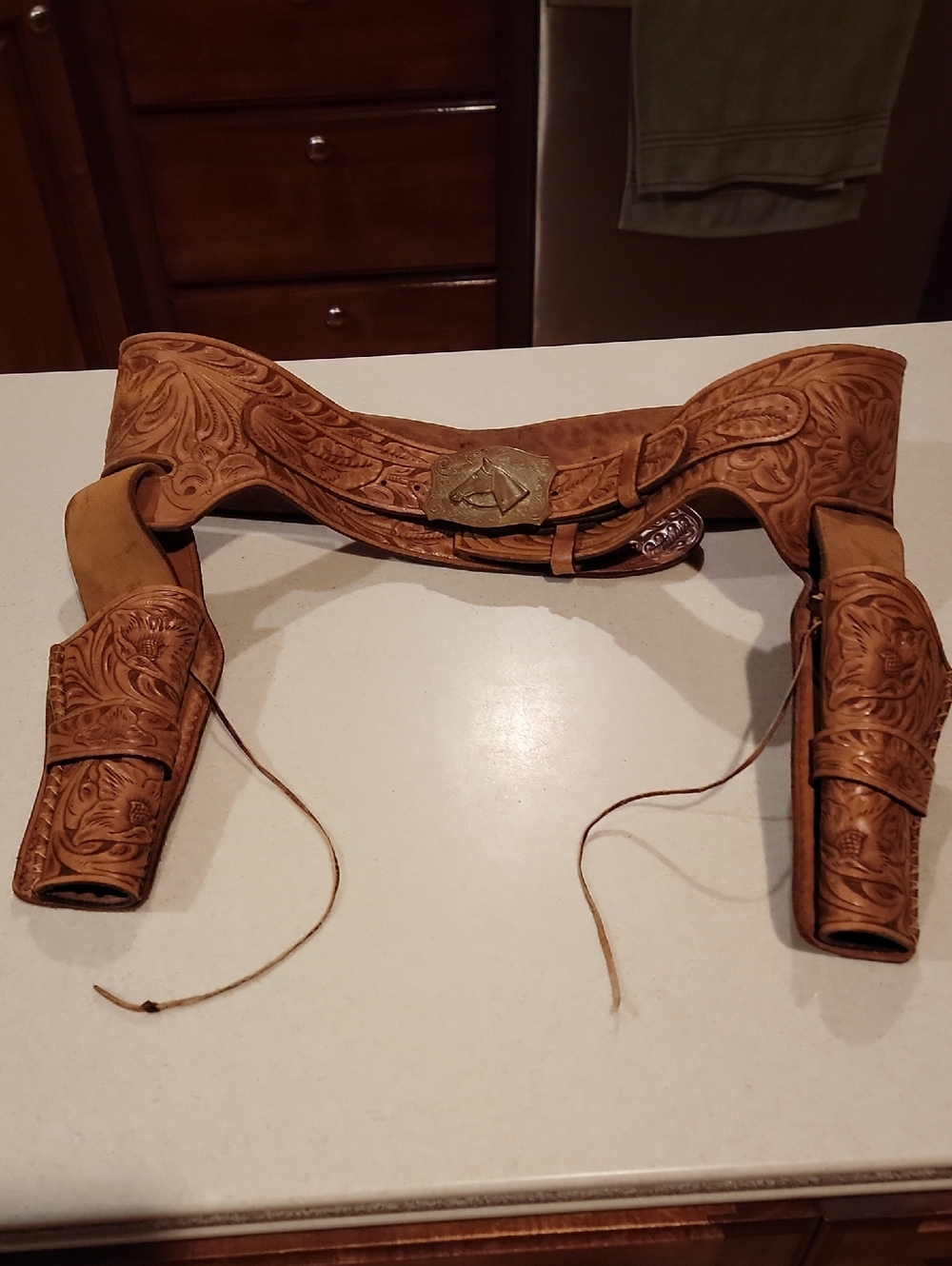 Tooled Leather Double Gun Holster Belt - Tan